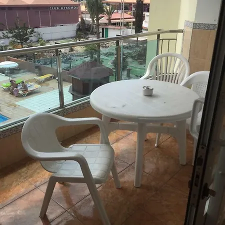 Yumbo Centrum プラヤ・デル・イングレス